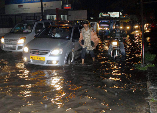 heavyrainslashedbengaluru